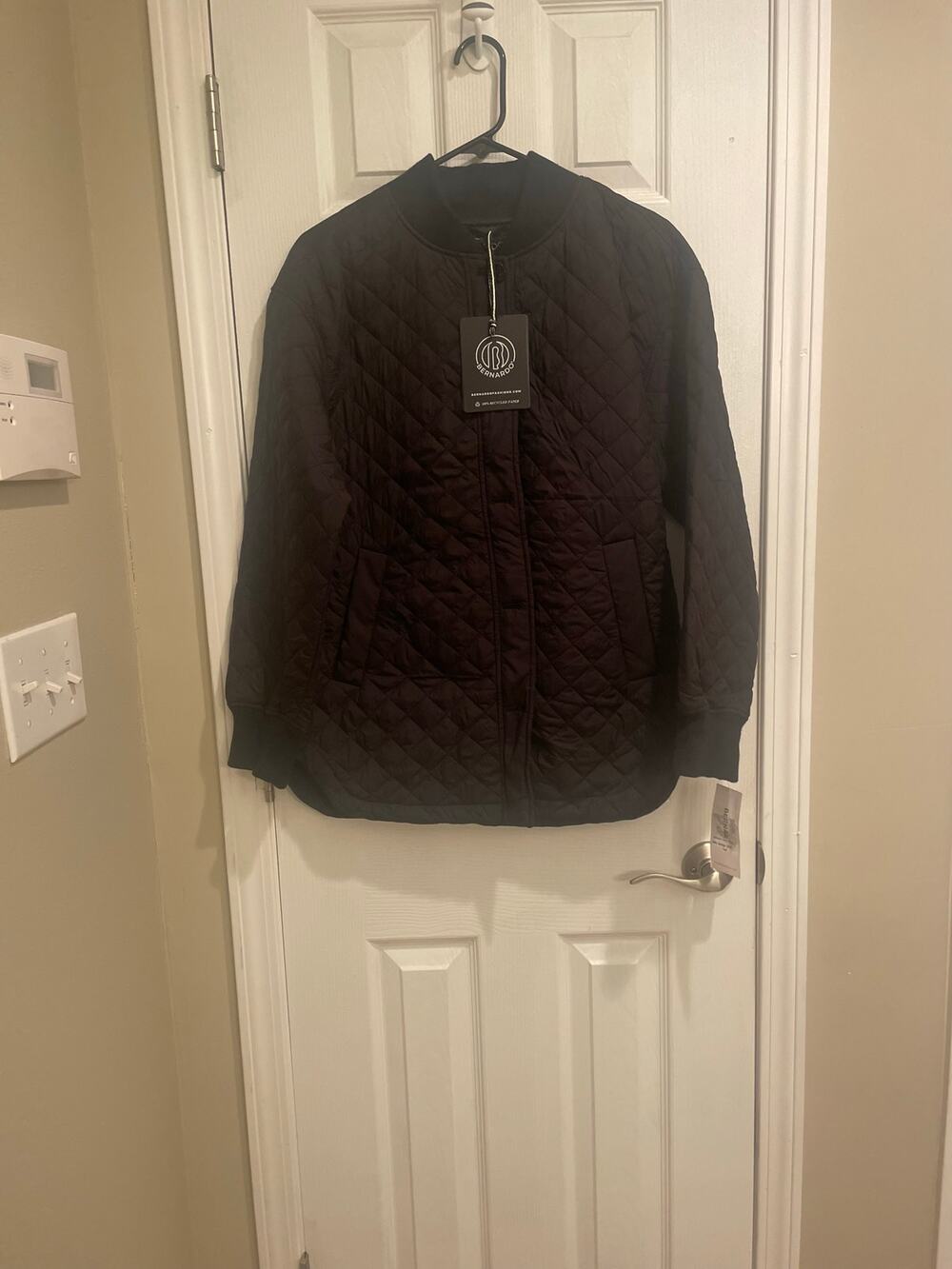 Bernardo Eco Plume Black Quilted Jacket, A63